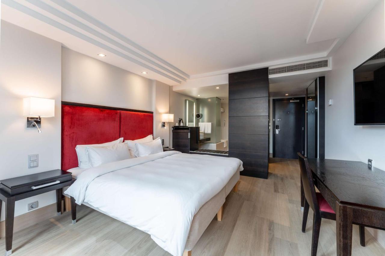 Radisson Blu Elizabete Hotel, Riga Bagian luar foto